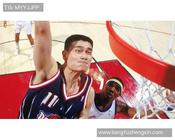 姚明携手锐步展现篮球魅力引领运动潮流新风尚 姚明携手锐步展现篮球魅力引领运动潮流新风尚